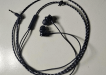 boAt Bassheads 152 in Ear Wired Earphones with Mic(Active Black) logo