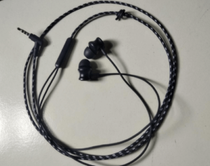 boAt Bassheads 152 in Ear Wired Earphones with Mic(Active Black) logo