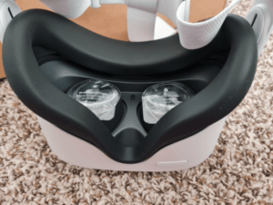 Oculus Quest 2 Advanced All-In-One Virtual Reality Headset